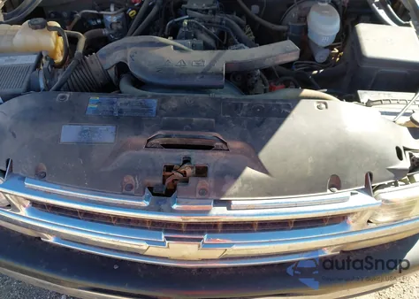 2003 Chevrolet Tahoe Ls z USA, uszkodzony, nr VIN 1GNEC13Z53R240522